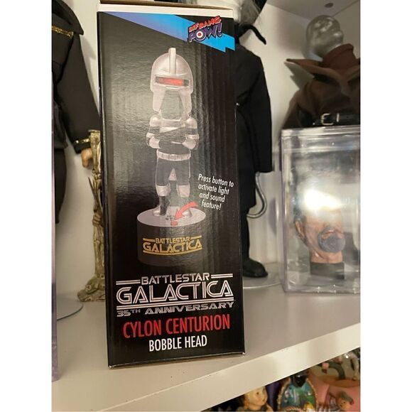 Battlestar Galactica Cylon Centurion Bobble Head 35th Anniversary New in Box - Picture 2 of 4